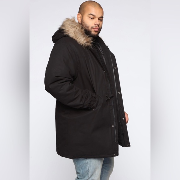 Fashion Nova Puffer Jacket - Picture 9 of 10